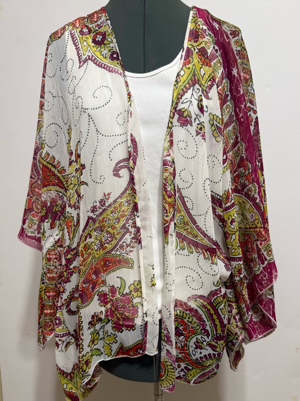 Chico’s Jilina paisley Moroccan kimono kaftan
